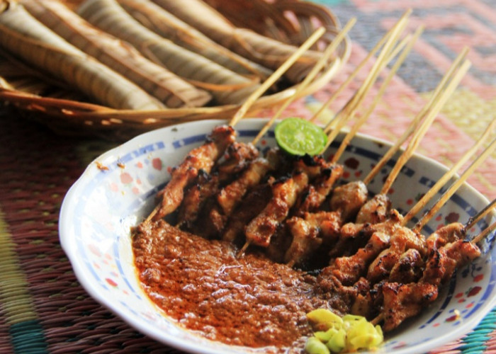 Ini Dia Kuliner Khas Lombok yang Wajib Dicoba saat Liburan, Dijamin Bikin Nagih!