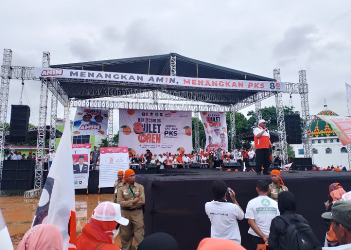 Dipimpin Presiden Partai Ahmad Syaikhu, PKS Gelar Kampanye Akbar di Kota Bekasi