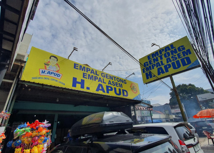 Jualan Sejak Tahun 1995, Empal Gentong Haji Apud Wisata Kuliner Wajib di Cirebon 