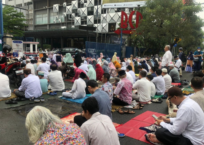 Ribuan Jamaah Muhammadiyah di Kota Bekasi, Laksanakan Sholat Idul Fitri di Bekasi Cyber Park
