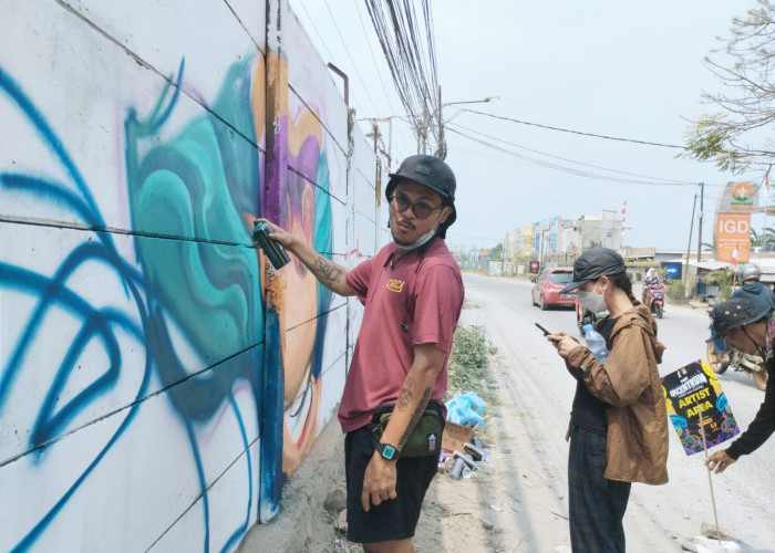 Artist Street Art Mancanegara Lukis Mural dan Grafitti di Jalan Legok-Karawaci Tangerang