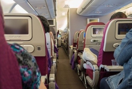 Tol Trans Jawa Diduga Jadi Penyebab Sepinya Pembelian Tiket Pesawat di Travel Agent Bekasi