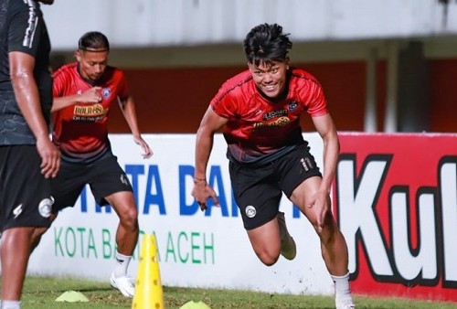 Arema FC Perkenalkan Empat Pemain Baru, Penyerang Sayap Feby Eka Putra Tak Perpanjang Kontrak