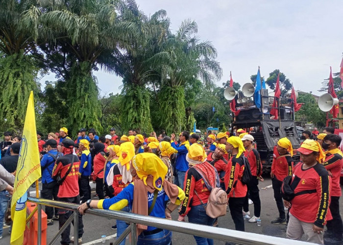 Gawat! Buruh Tangerang Ancam Mogok Massal Jika UMK 2023 Tidak Naik