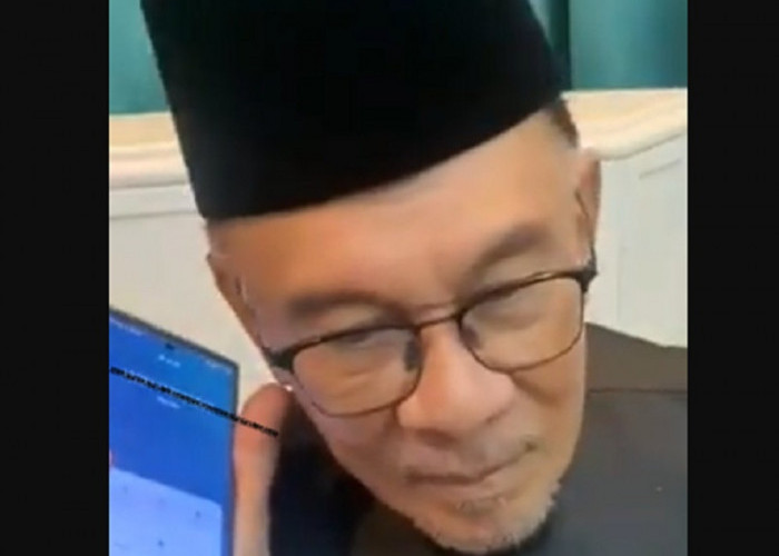 Waduh! Nomor Jokowi Hampir Bocor saat Telepon PM Malaysia Anwar Ibrahim 