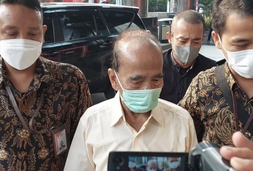 Tak Kooperatif, Eks Gubernur Riau Annas Maamun Dijemput Paksa KPK