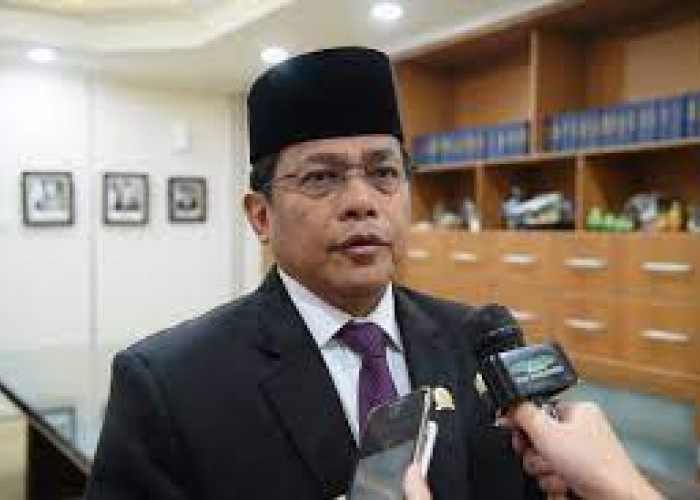 Sekjen DPR RI Indra Iskandar Diperiksa KPK, Kasus Apa Hayoo?
