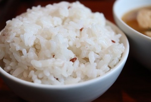 Awas! 3 Bahaya Konsumsi Nasi Berlebihan, Salah Satunya Sebabkan Penyakit Kronis