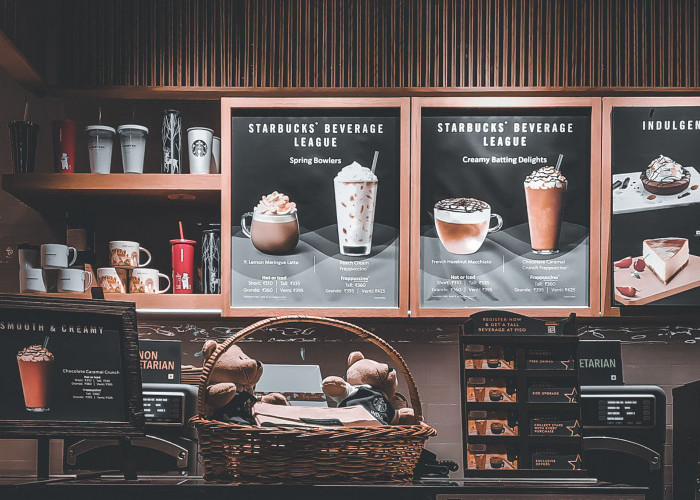 Menu Starbucks Lengkap Ada di Sini, dari Minuman hingga Makanan