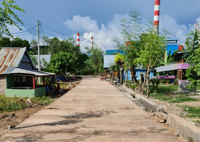 Manfaatkan FABA, PLN Berhasil Menghubungkan 10 km Jalan di Sulawesi 