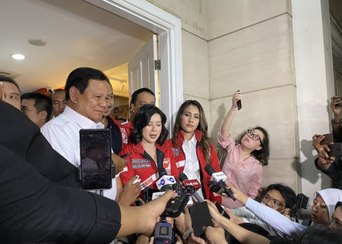 PSI Senang Didatangi Prabowo Subianto: Di Tempat Lain Diminta Datang Sambil Merangkak
