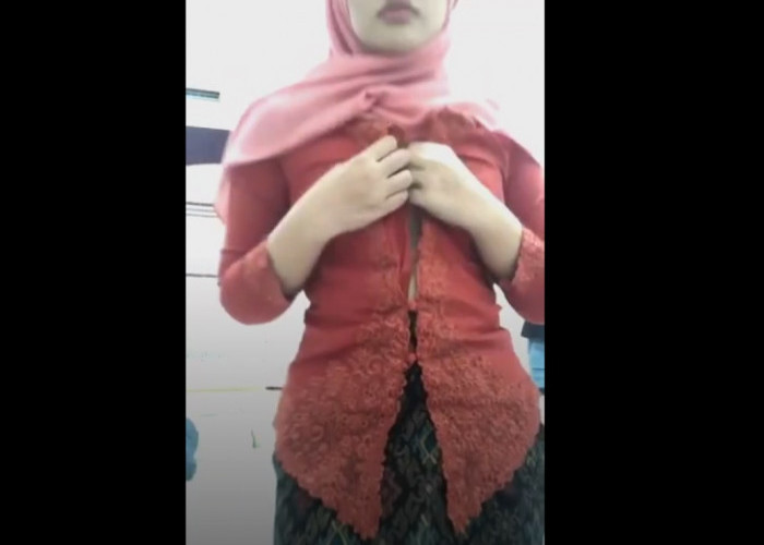 Link Video Kebaya Merah Versi Jilbab 3 Part Viral Hanya di DoodStream