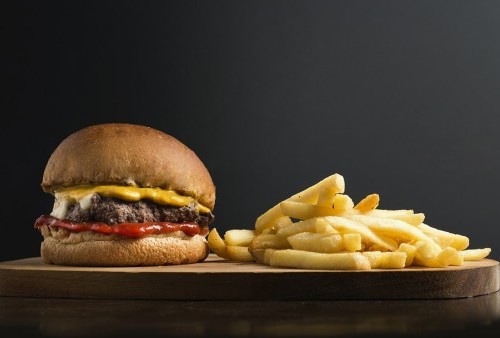 Rekomendasi Burger Hits Di Jakarta, Menyajikan Lengkap Beserta Side Dish