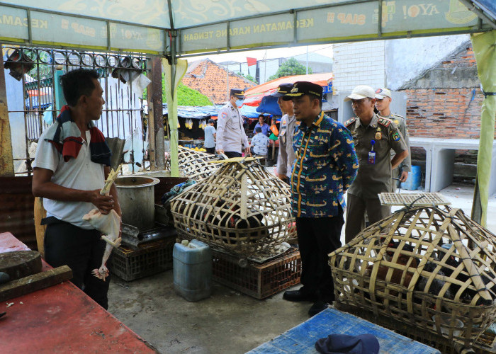 Pj Wali Kota Tangerang Apresiasi Pedagang Pasar Anyar Rapikan Dagangan di Tempat Relokasi