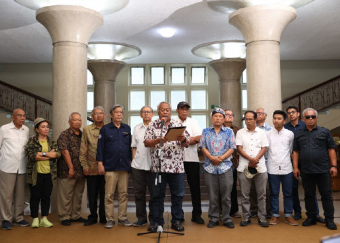 Panelis Debat Capres Ikut Petisi Bulaksumur Kritik Jokowi, Begini Kata KPU