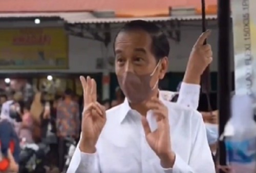 Roy Suryo Ungkap Maksud Presiden Jokowi Acungkan 3 Jari ke Masyarakat, Setelah Bagikan BLT Minyak