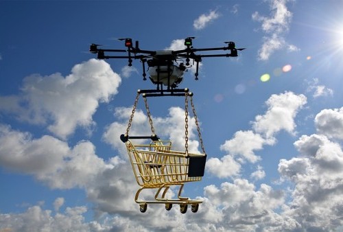 Keren Nih! Toko Online Ini Antar Belanjaan Pelanggannya Pakai Drone
