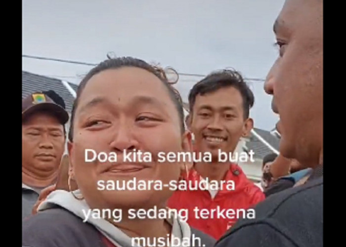 Viral! Giring PSI Nyanyi 'Laskar Pelangi' Hibur Korban Gempa Cianjur, Ibu-ibu Menangis Haru