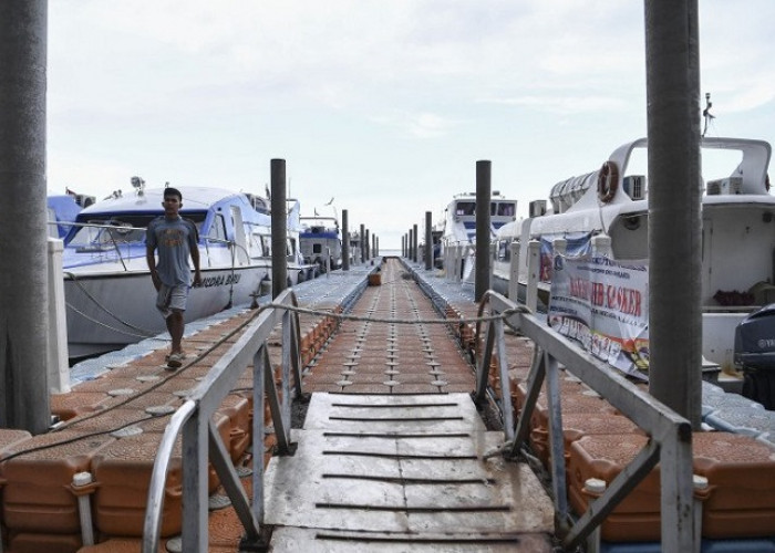 Kemenhub Pantau Pelayaran Pelabuhan Kali Adem Jakarta Utara